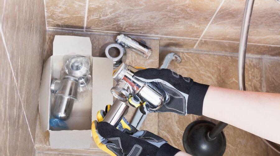 Professional gutter cleaning in Campbell, AL